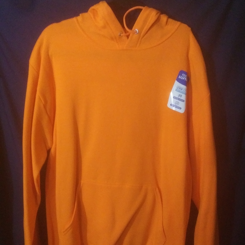 Fruit Of The Loom Hooded Sweatshirt